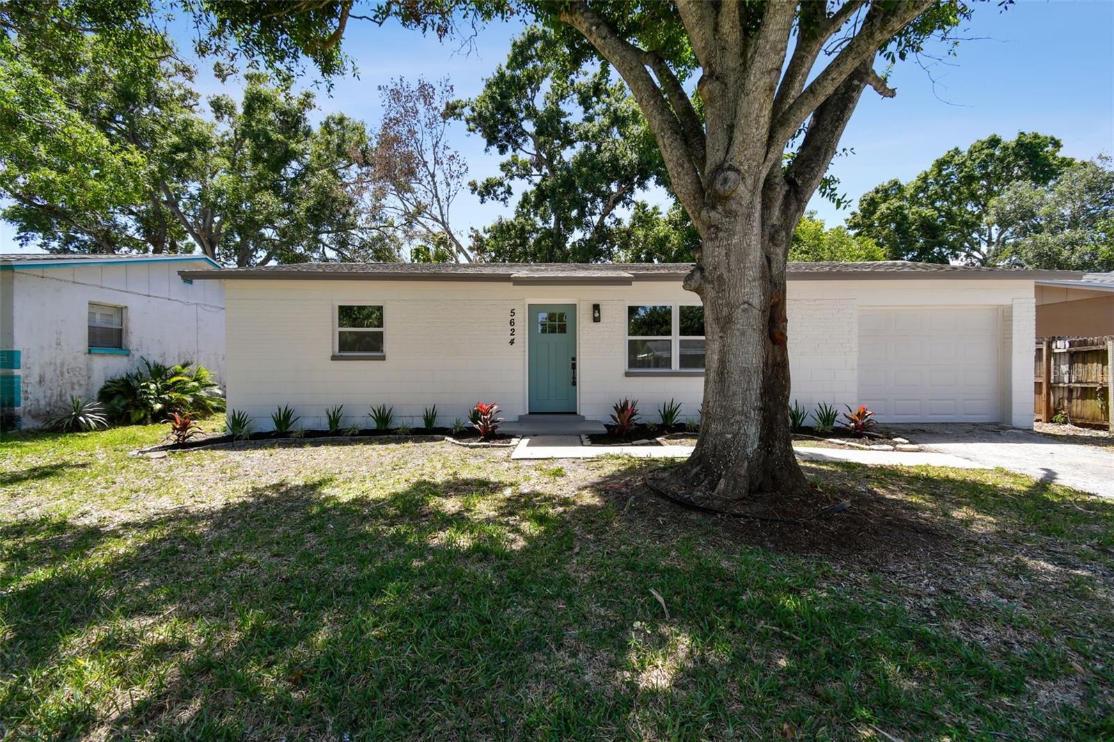 Details for 5624 62nd Street N, ST PETERSBURG, FL 33709