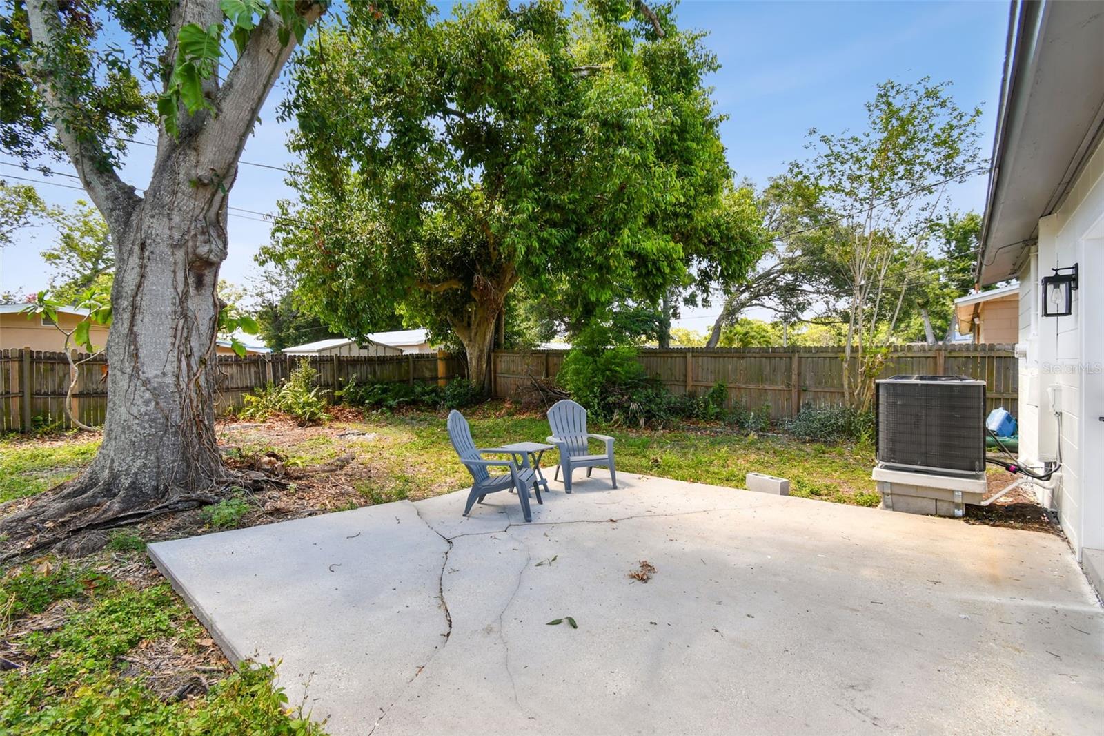 Image 19 of 26 For 5624 62nd Street N