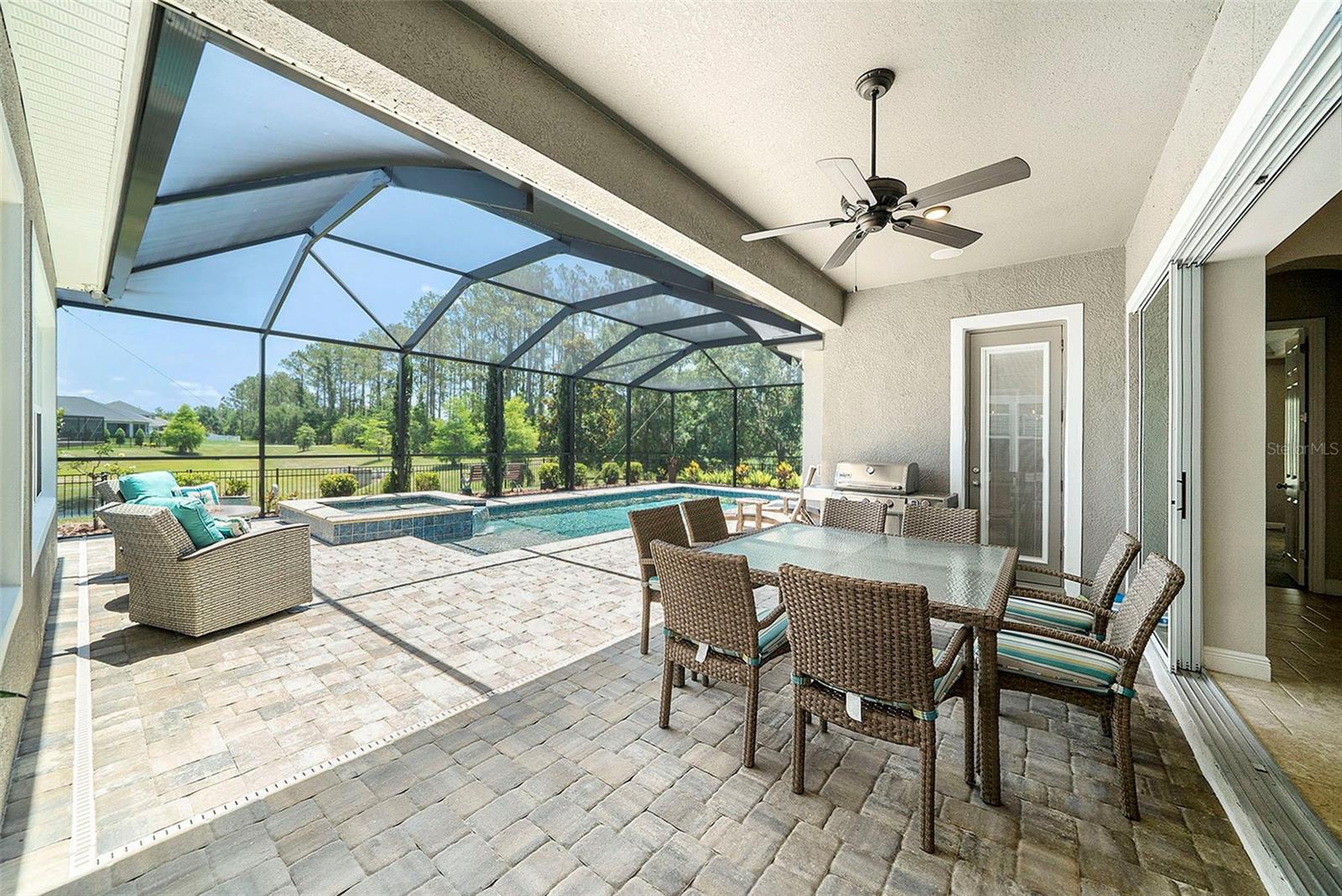 Listing photo id 30 for 8016 Rock Spring Court