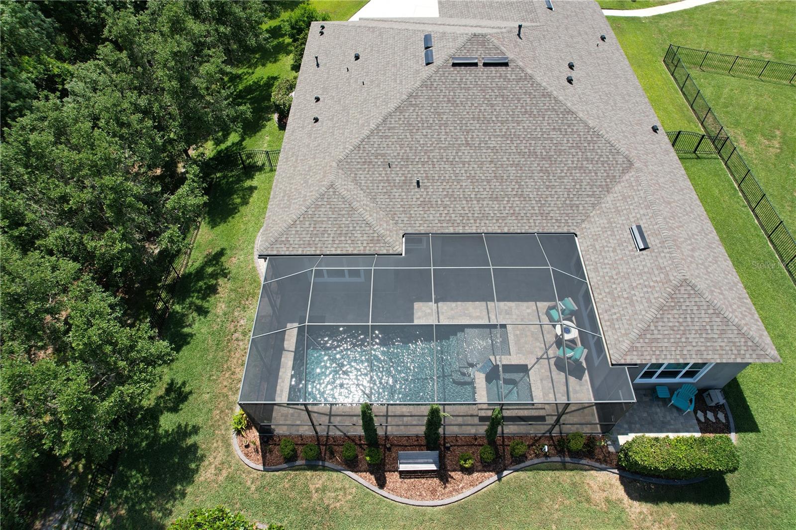 Listing photo id 53 for 8016 Rock Spring Court