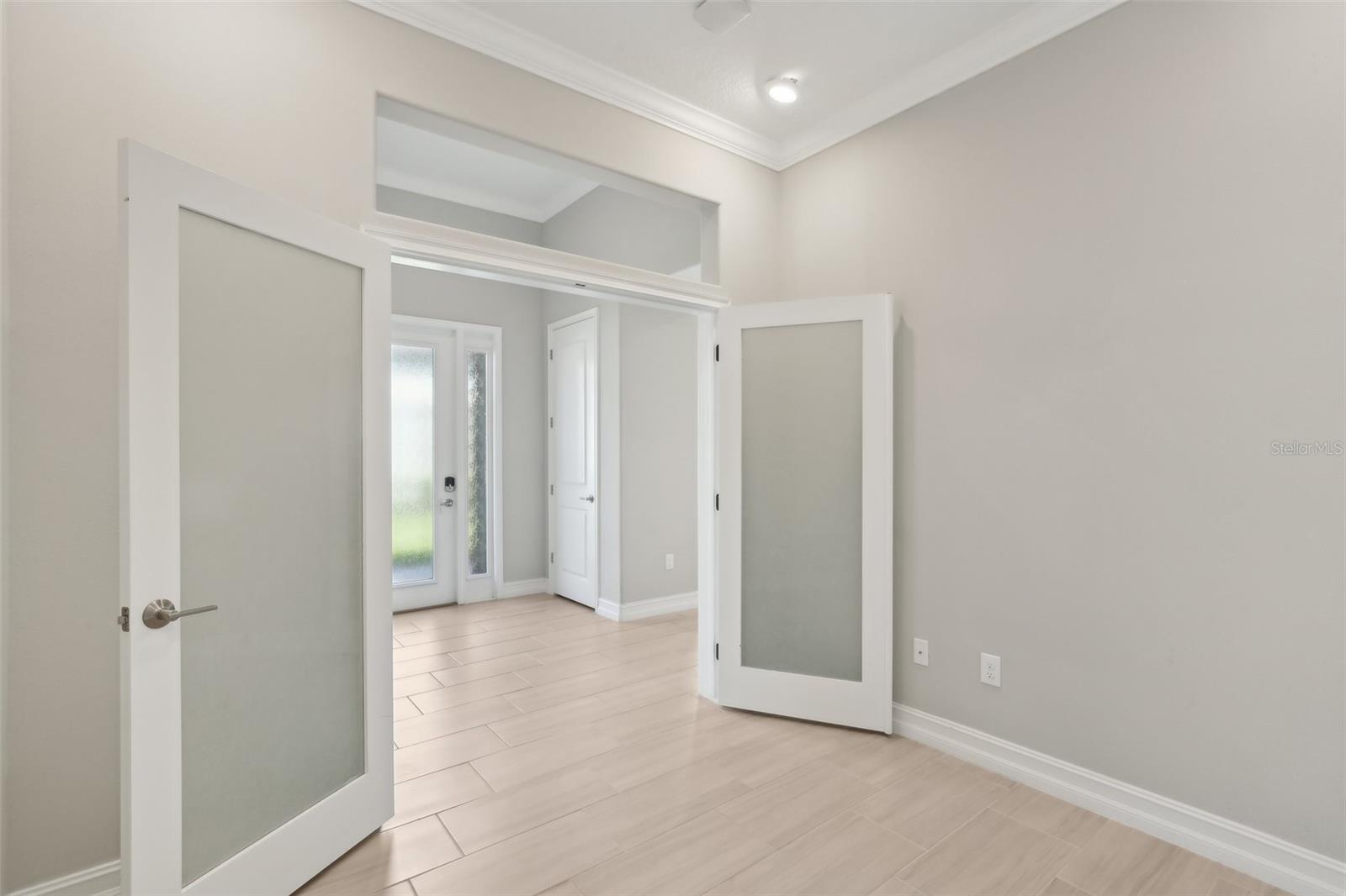 Image 17 of 45 For 4325 Barletta Court