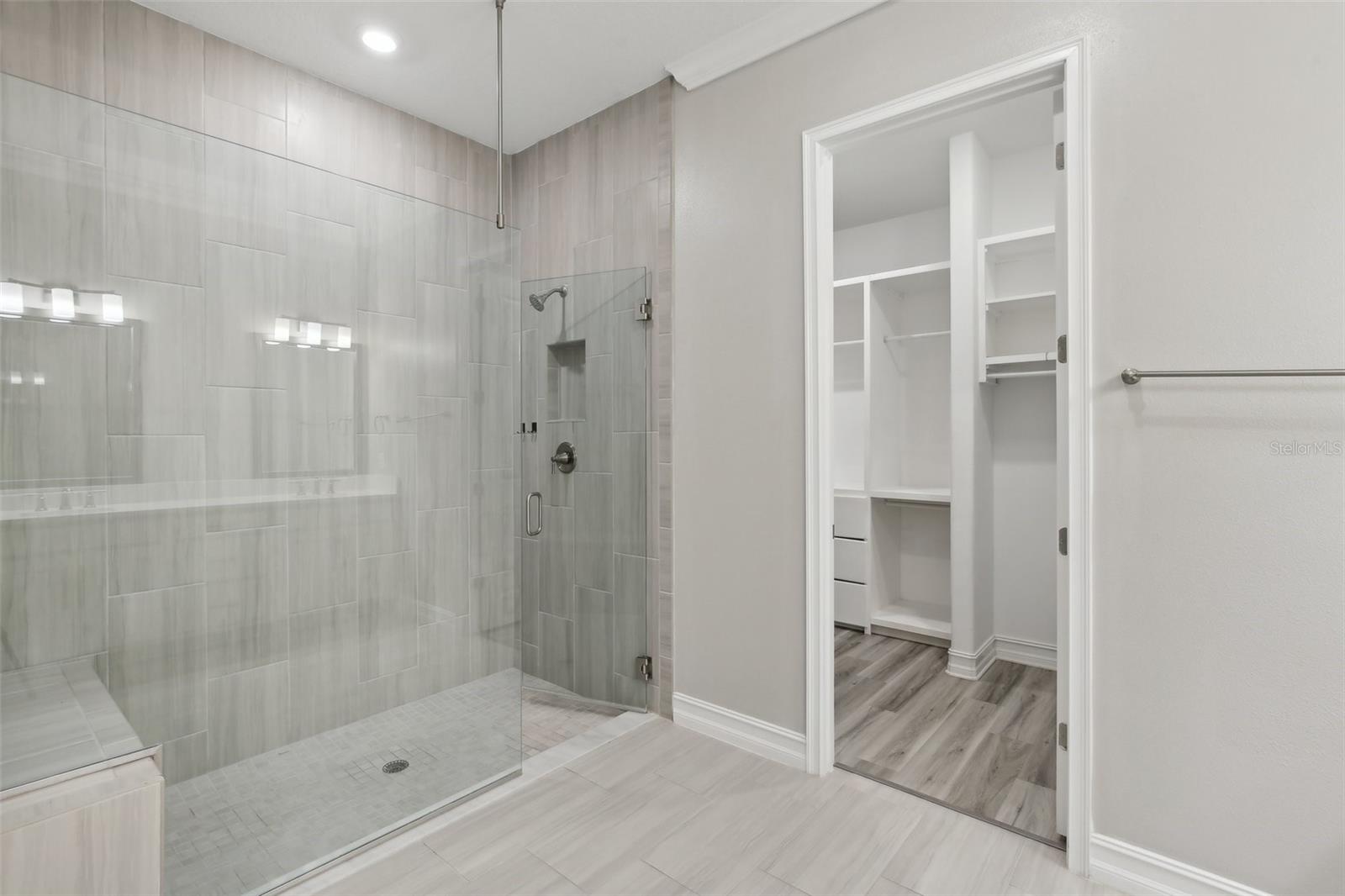 Image 34 of 45 For 4325 Barletta Court