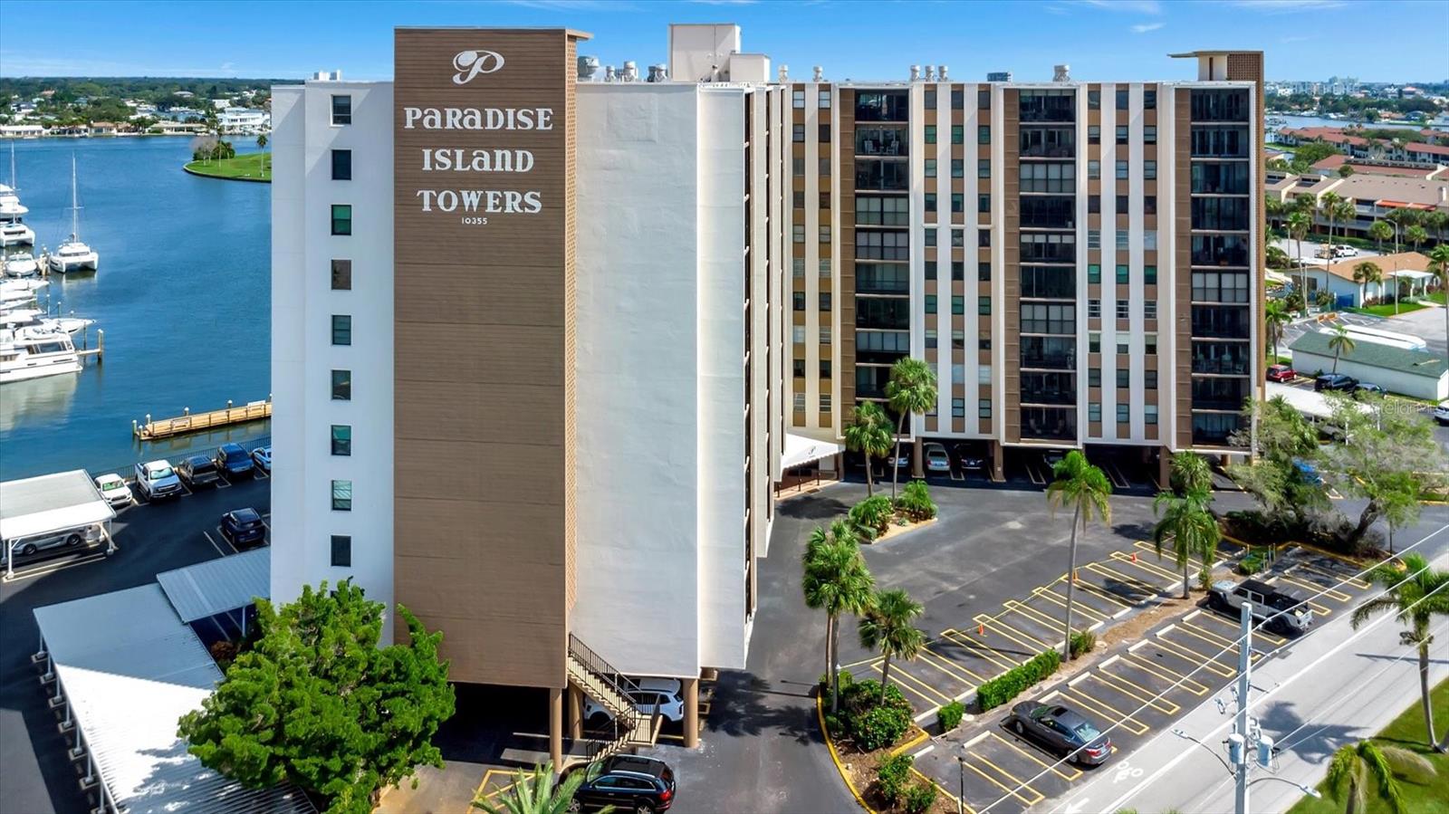 Listing photo id 53 for 10355 Paradise Boulevard 502