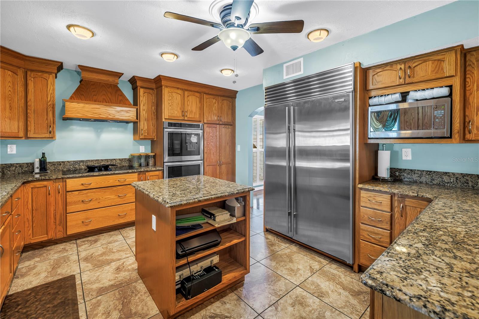 Image 3 of 78 For 1449 45th Avenue Ne