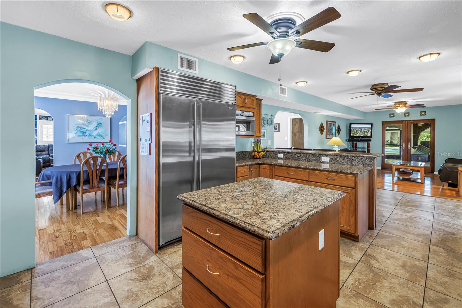 Image 6 of 78 For 1449 45th Avenue Ne