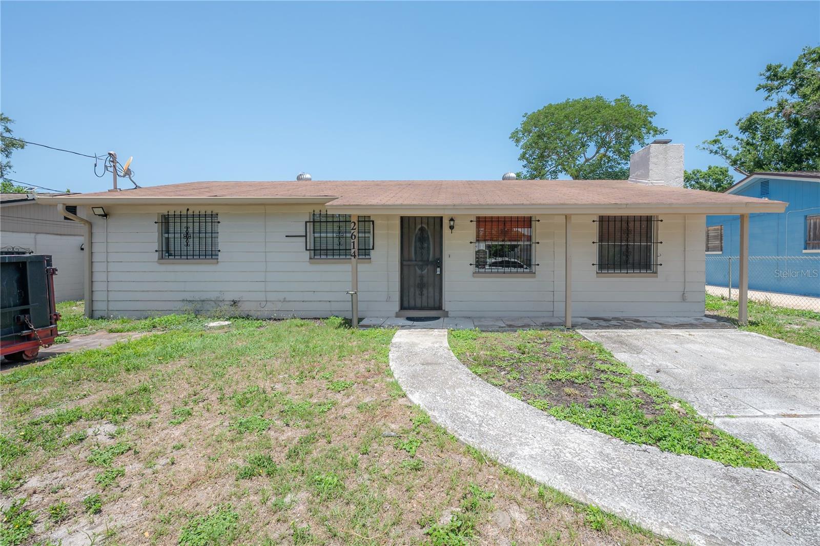 Listing photo id 0 for 2614 Liberty Street