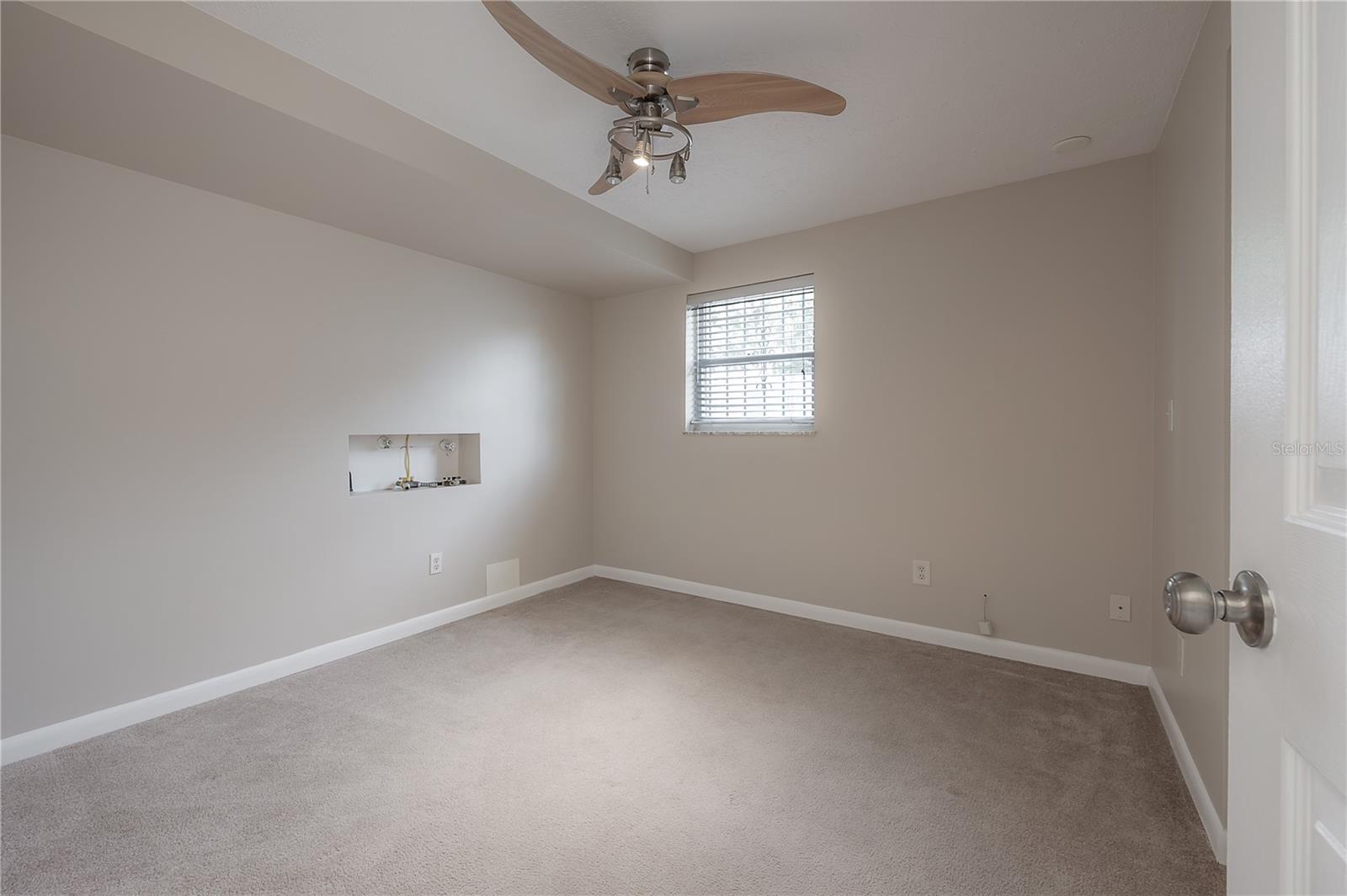 Listing photo id 21 for 2614 Liberty Street