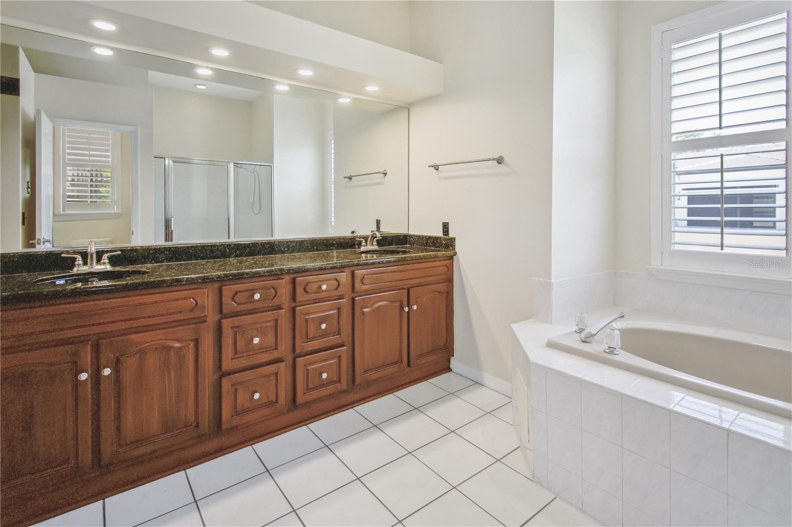 Image 6 of 22 For 9912 Chris Craft Court