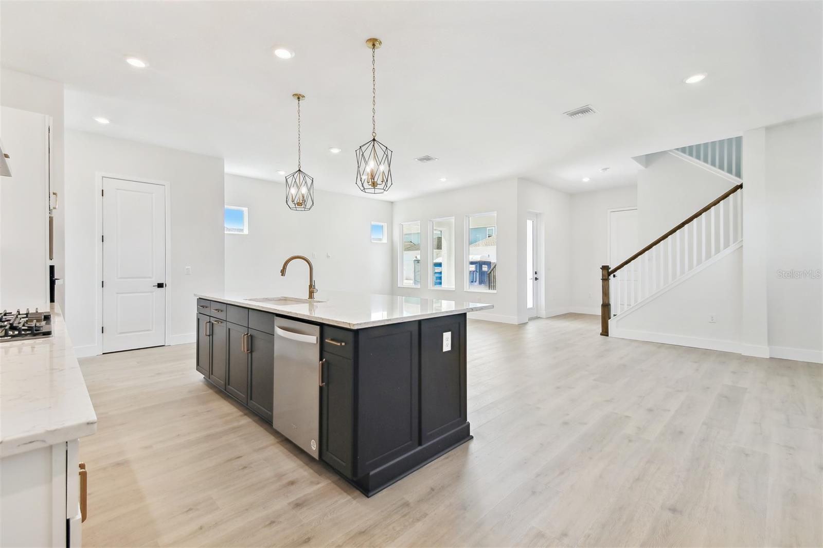 Image 15 of 48 For 7304 Donnybrook Lane