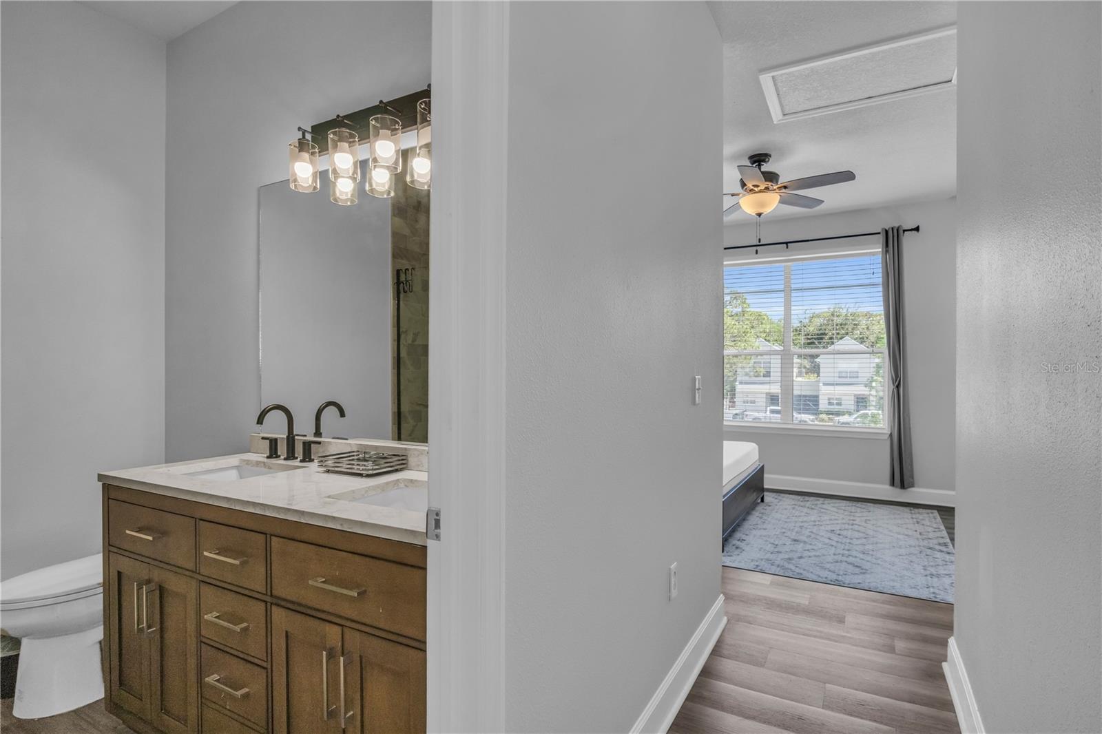 Image 29 of 36 For 4703 Jennings Bay Court