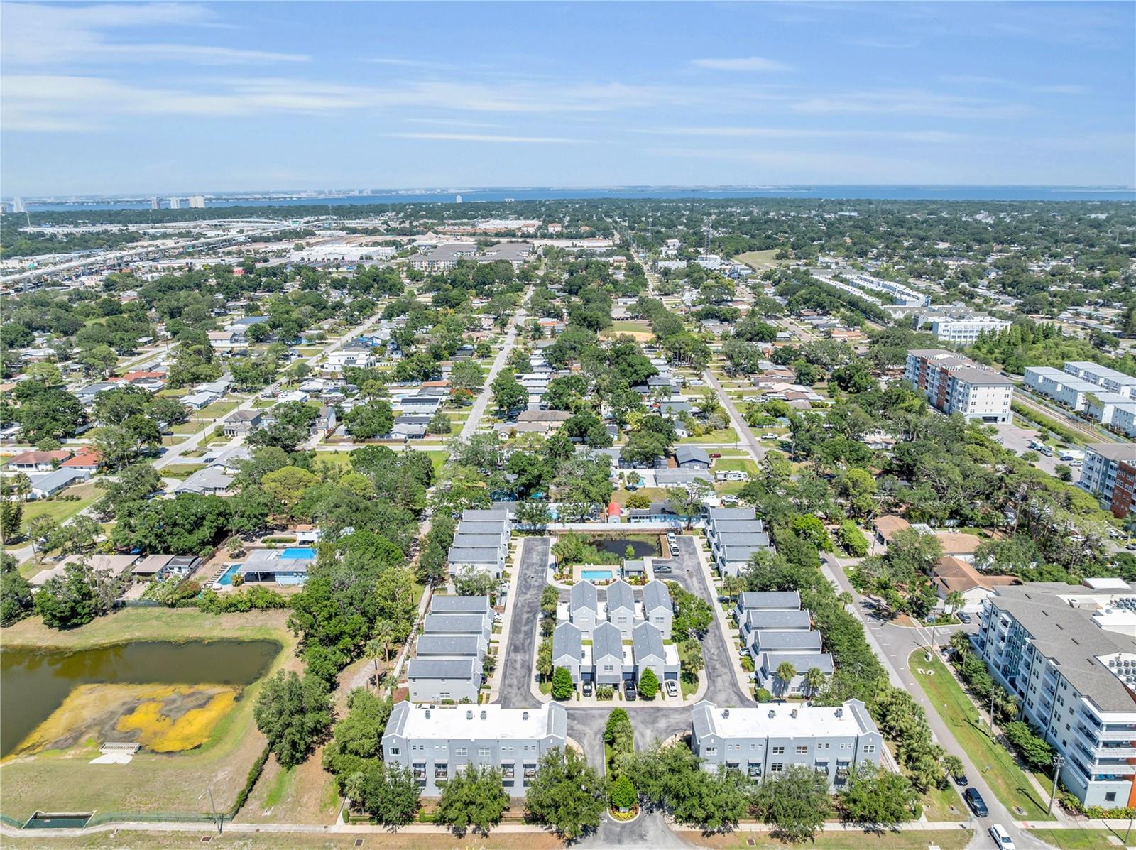 Image 5 of 36 For 4703 Jennings Bay Court