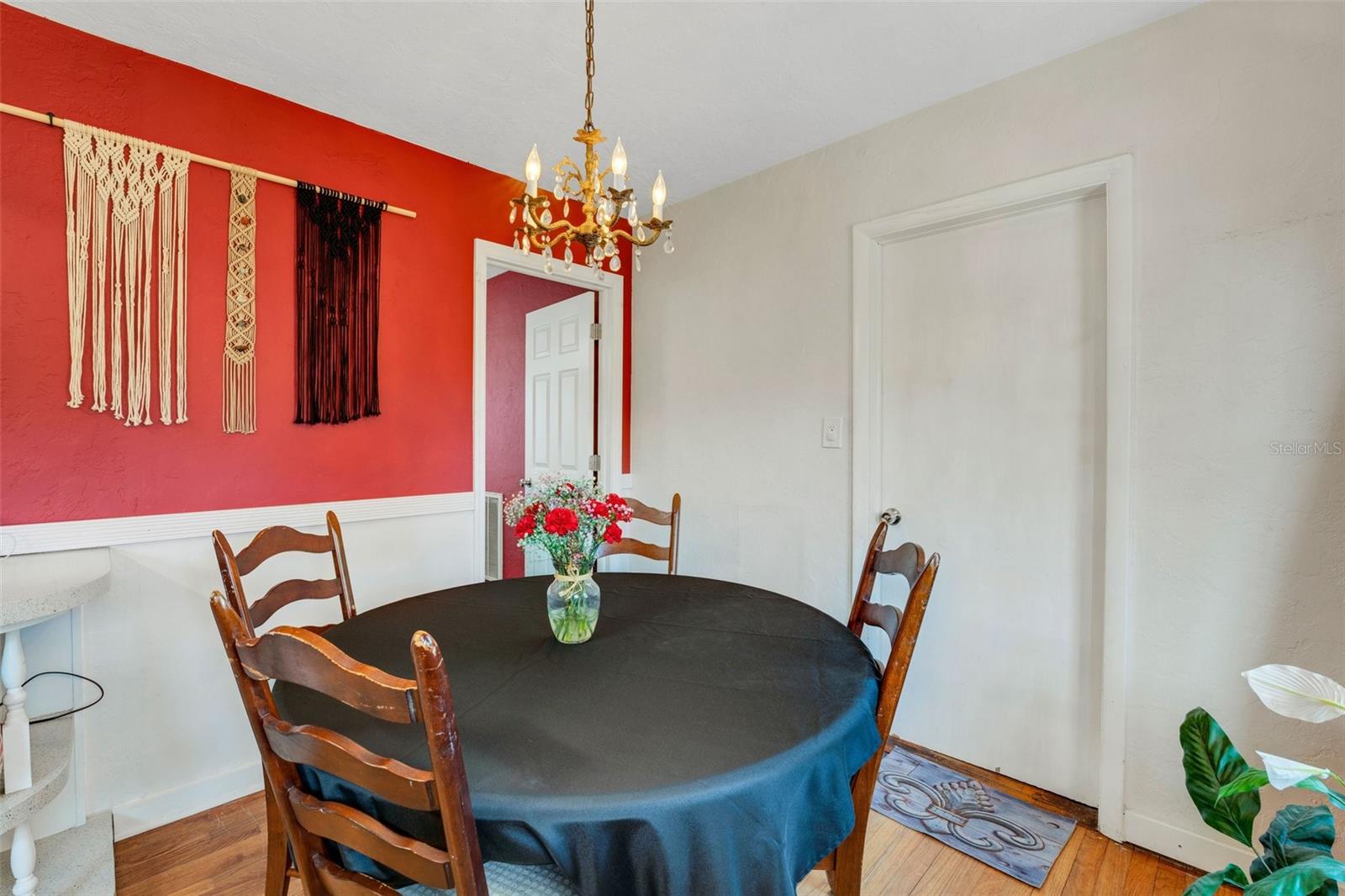 Image 24 of 40 For 5711 9th Avenue N