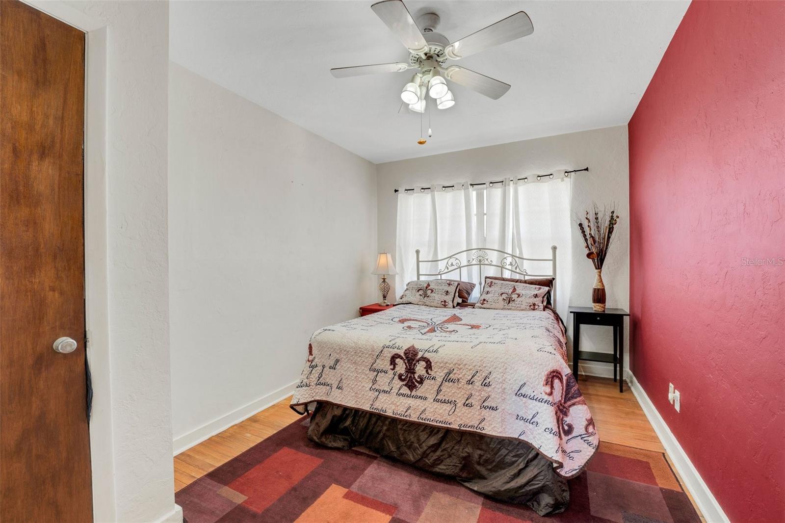 Image 27 of 40 For 5711 9th Avenue N
