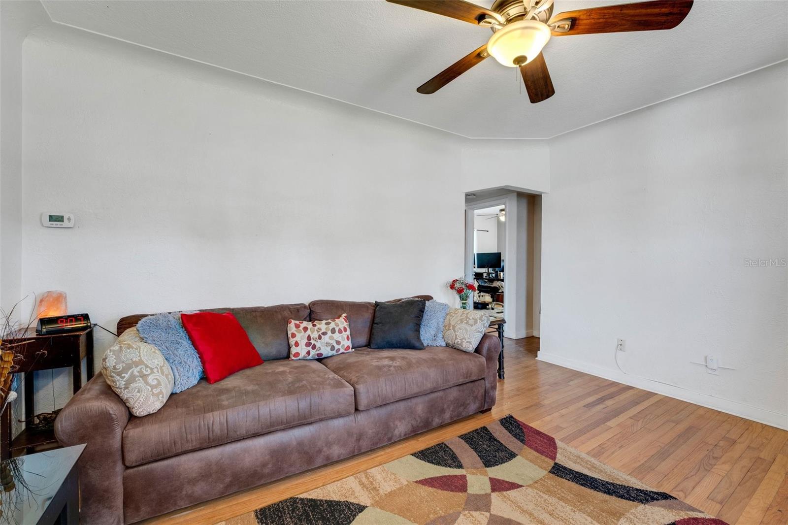 Image 6 of 40 For 5711 9th Avenue N