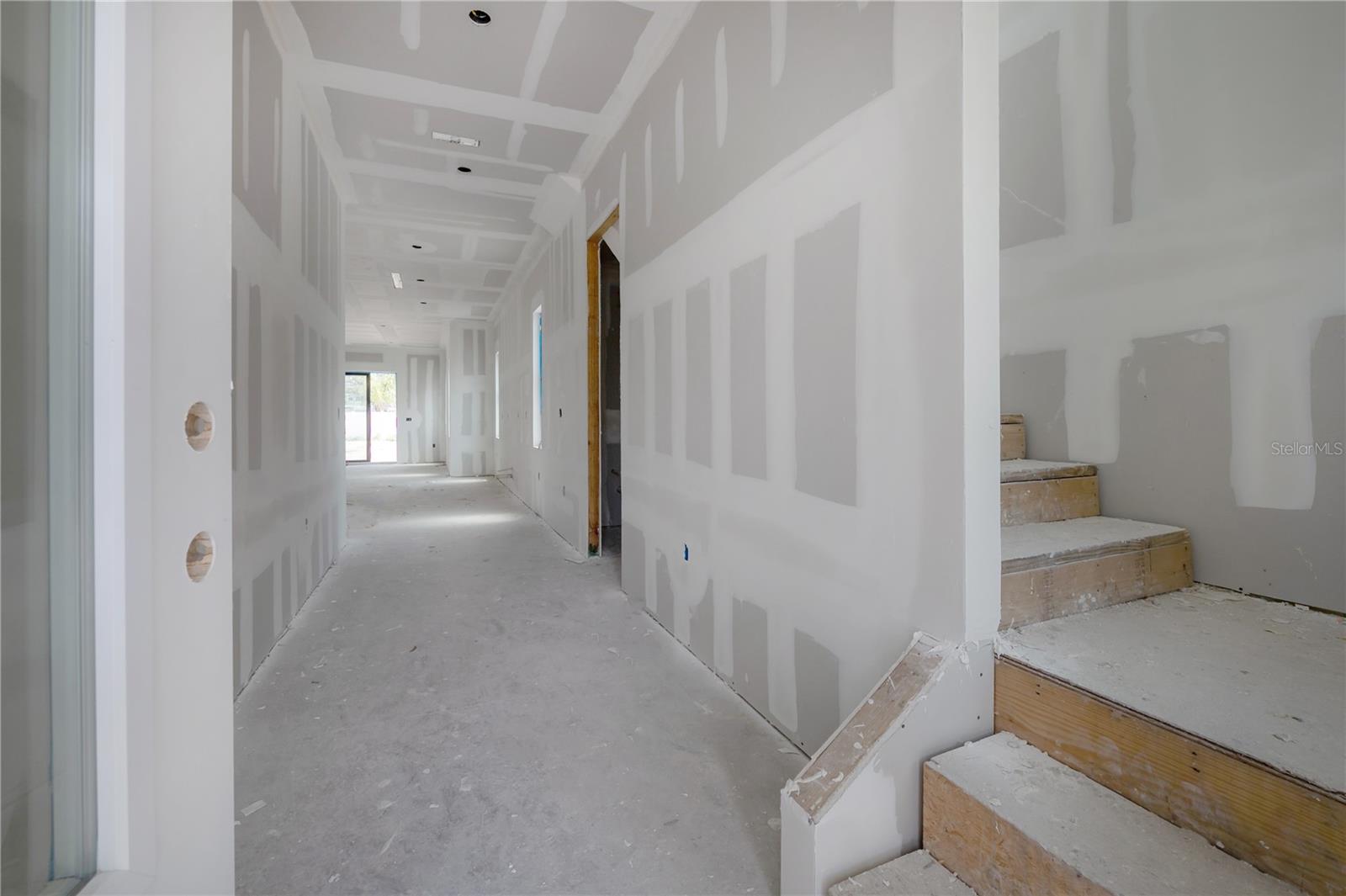 Image 6 of 41 For 2301 Ridgewood Avenue
