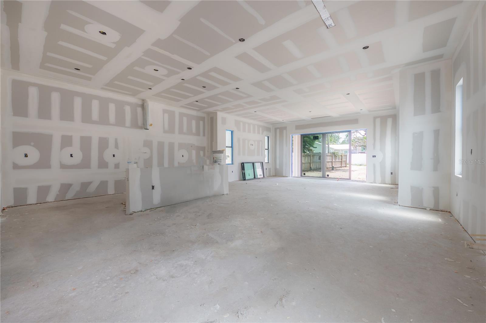Image 9 of 41 For 2301 Ridgewood Avenue