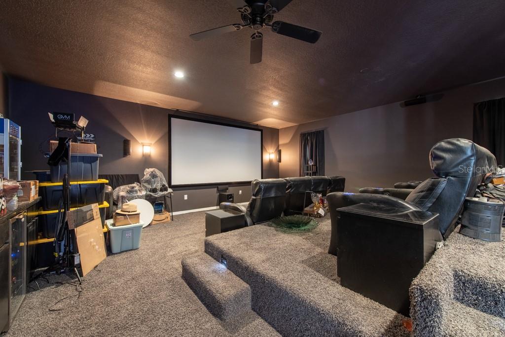 Listing photo id 26 for 5305 Lenoir Court