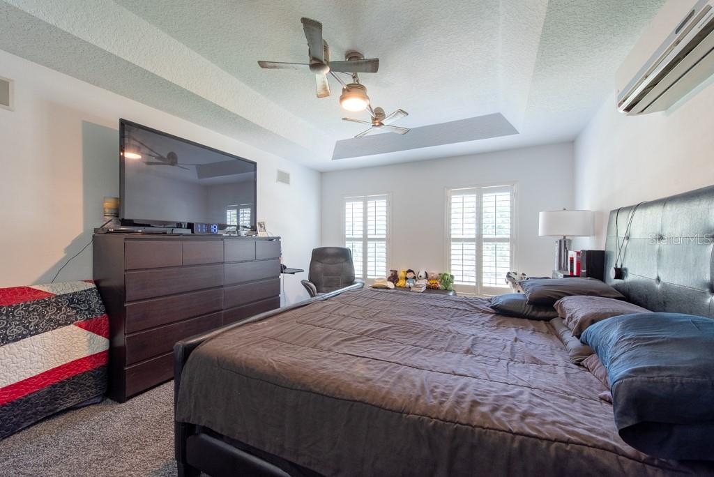 Listing photo id 28 for 5305 Lenoir Court
