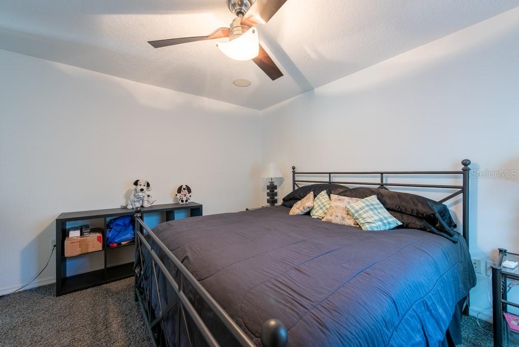 Listing photo id 33 for 5305 Lenoir Court