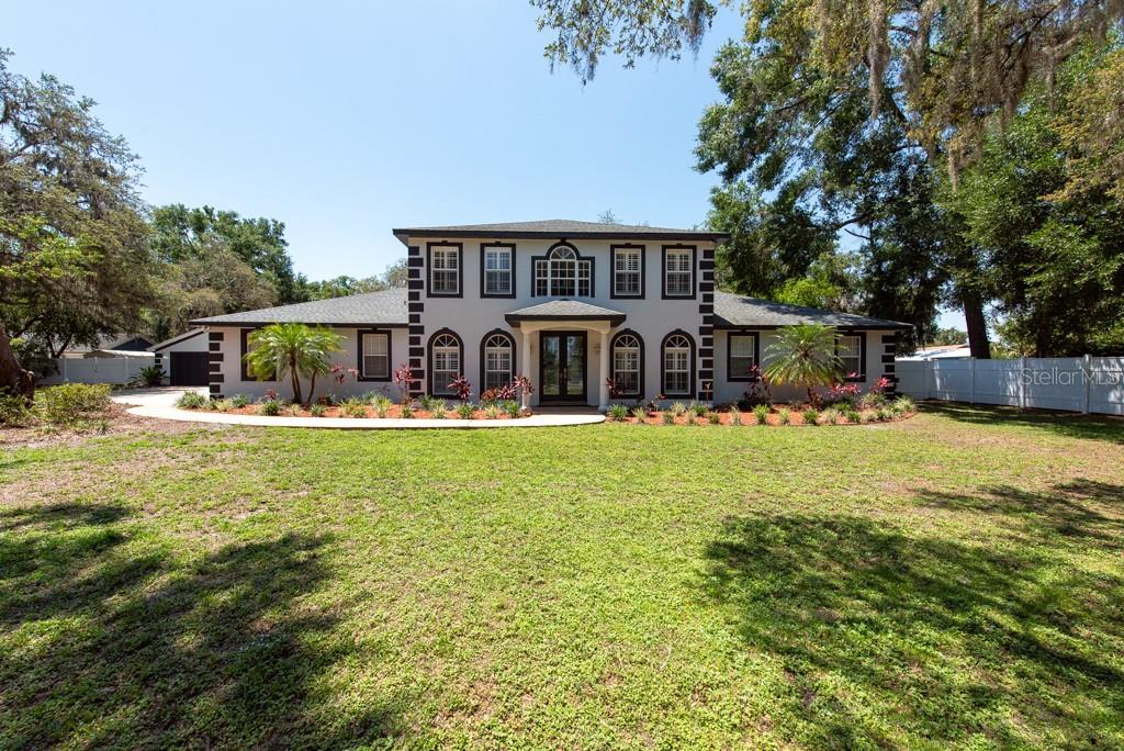 Listing photo id 74 for 5305 Lenoir Court