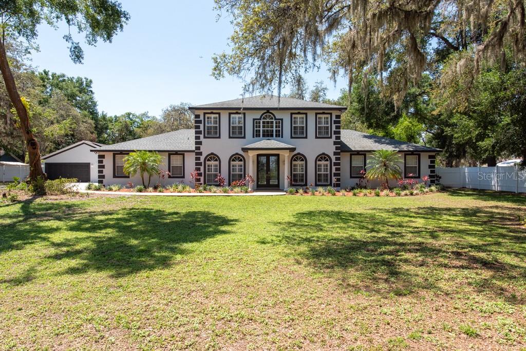 Listing photo id 75 for 5305 Lenoir Court