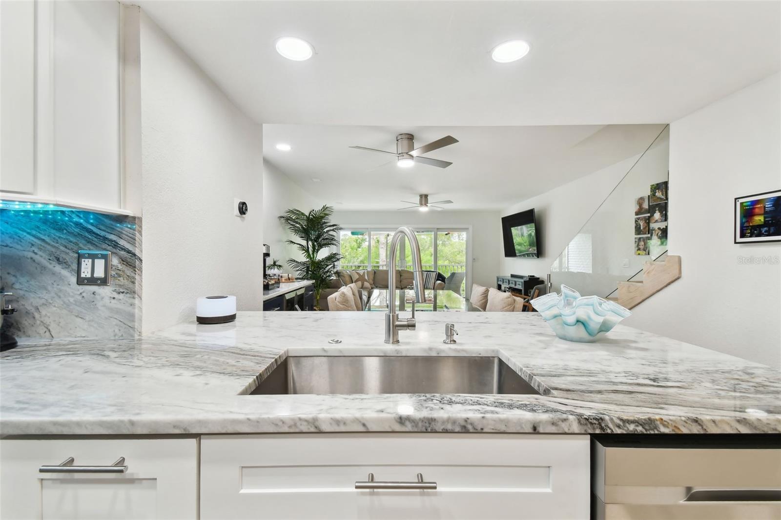 Image 11 of 94 For 9812 Indian Key Trail 84