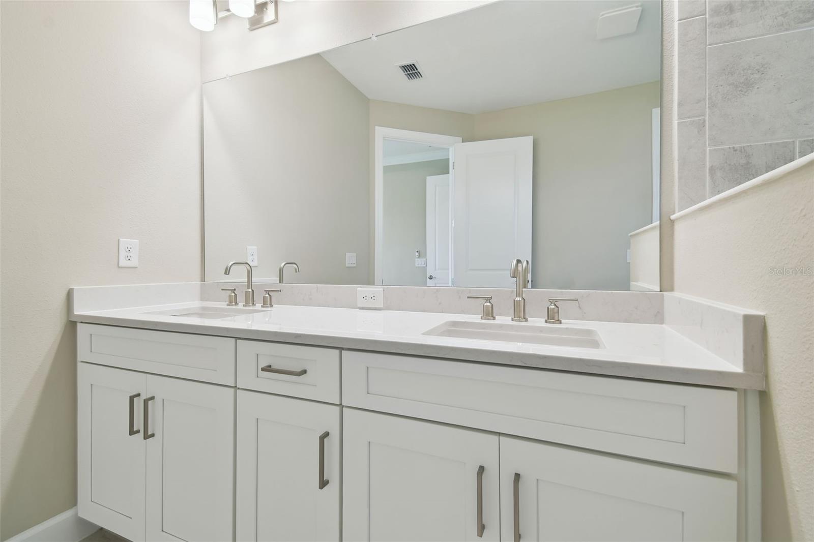 Image 22 of 100 For 4709 Isonzo Way