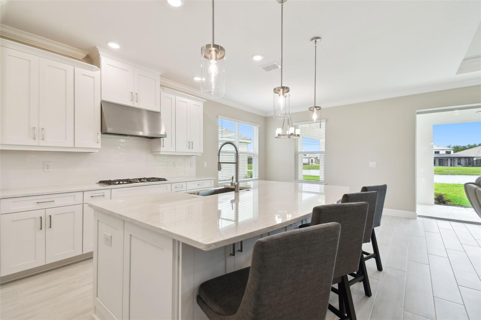 Image 4 of 100 For 4709 Isonzo Way