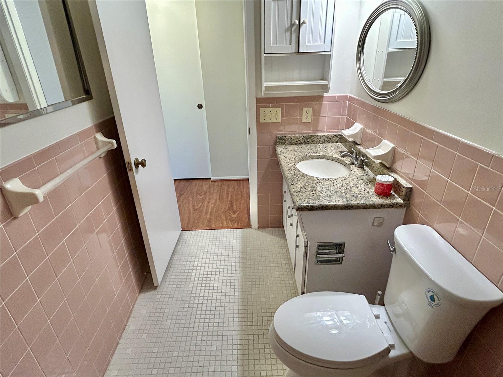 Image 24 of 52 For 2263 Americus Boulevard E 25