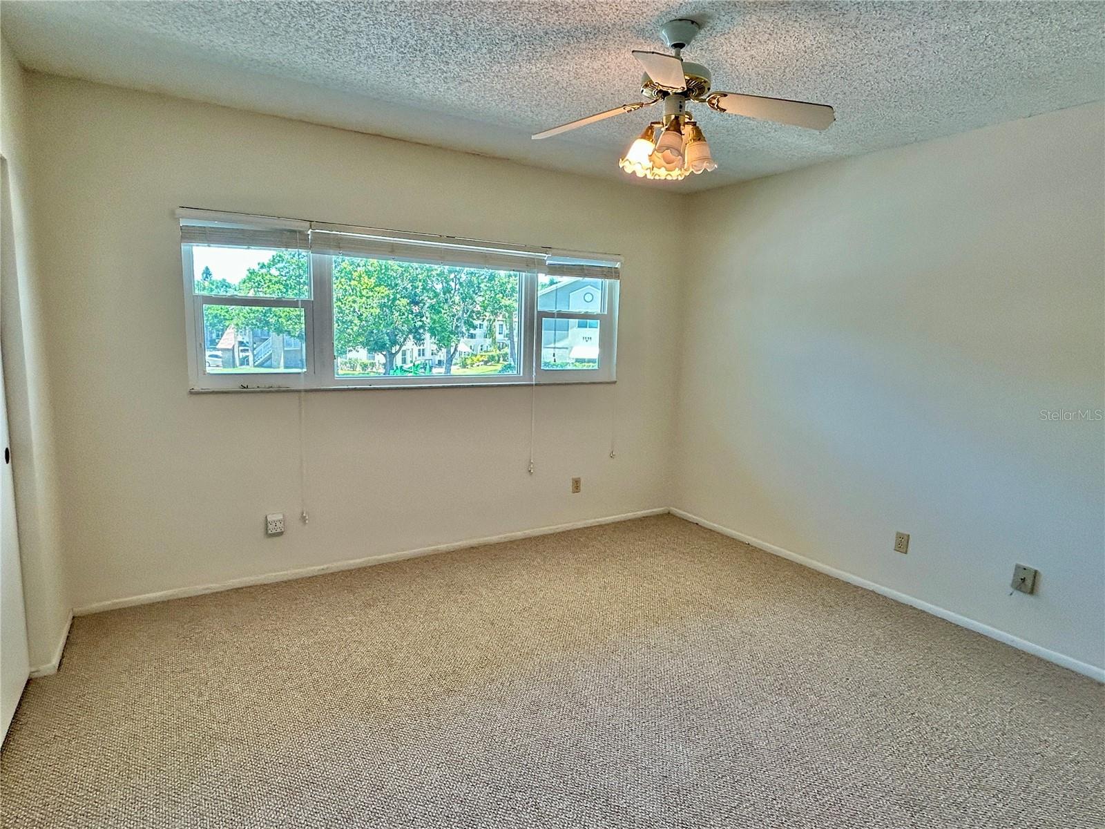 Image 25 of 52 For 2263 Americus Boulevard E 25
