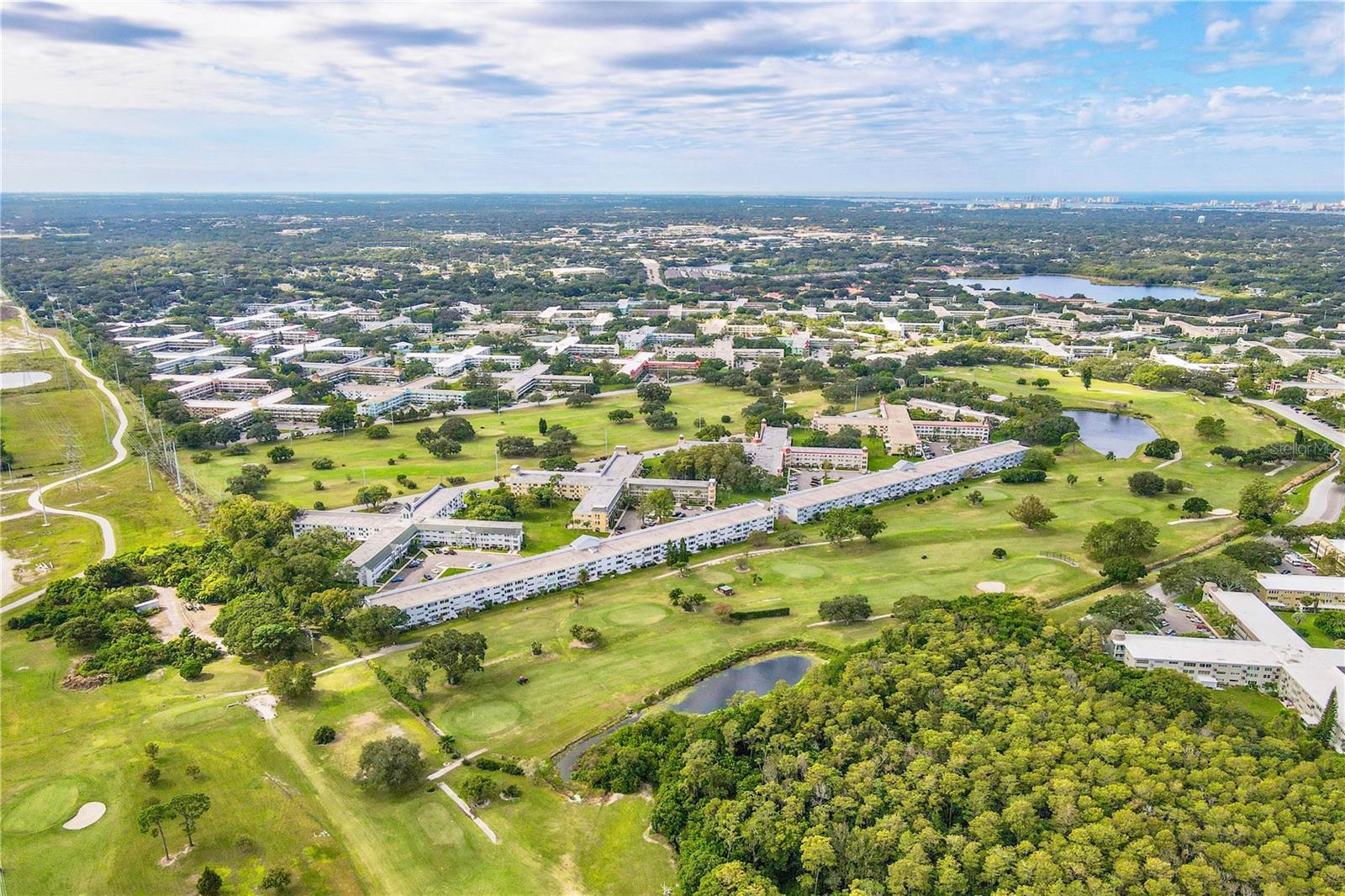 Image 35 of 52 For 2263 Americus Boulevard E 25