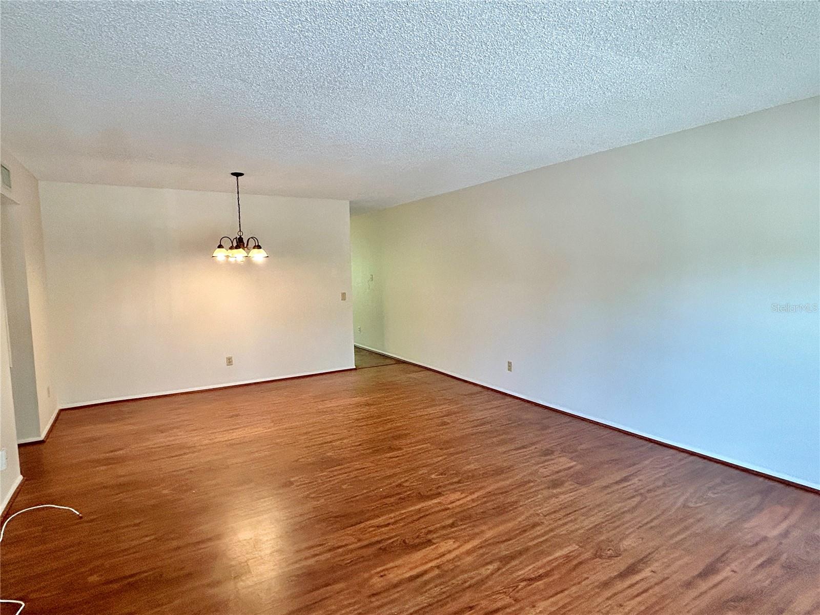 Image 4 of 52 For 2263 Americus Boulevard E 25