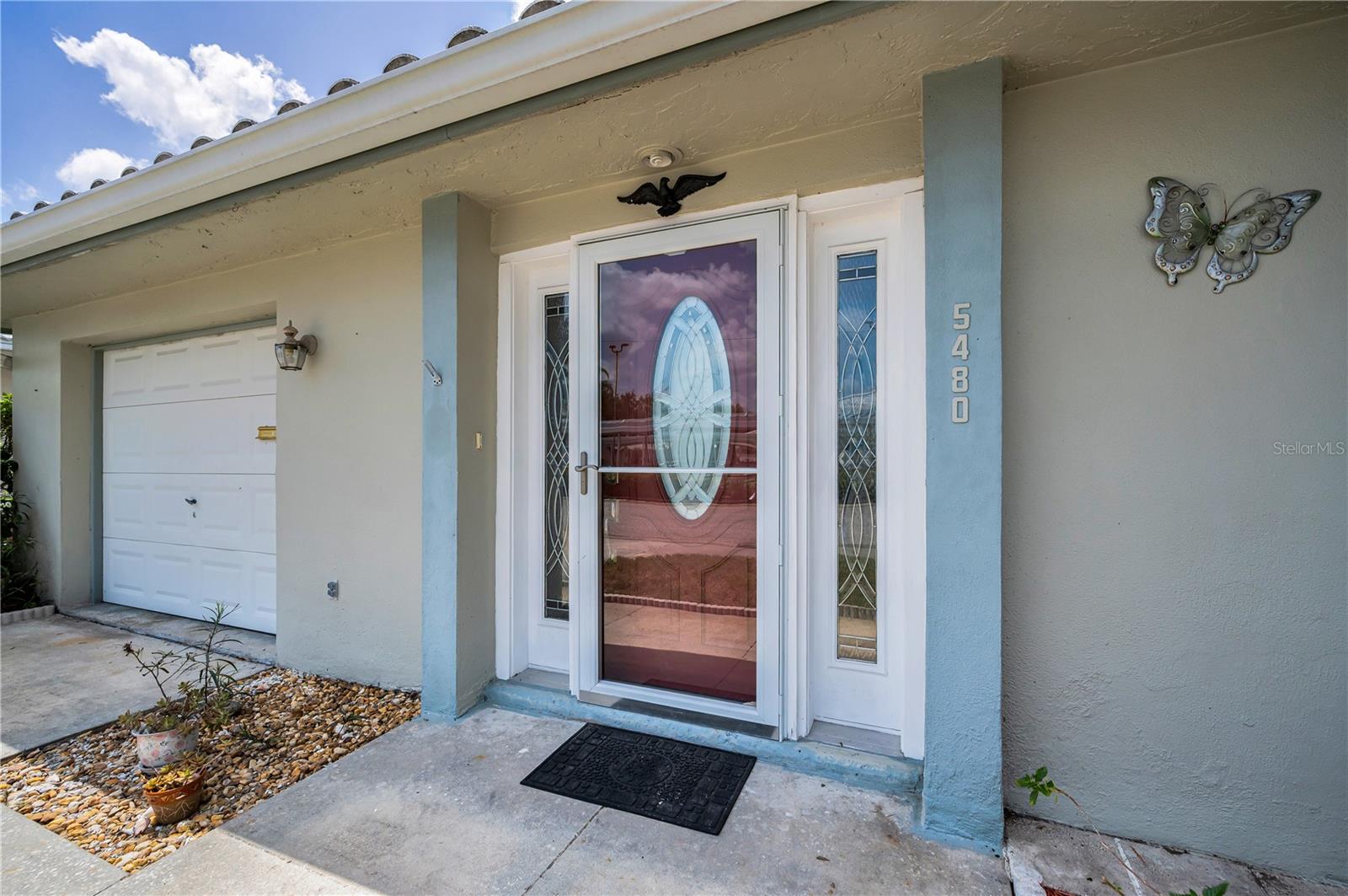Image 3 of 64 For 5480 Orange Blossom Road N