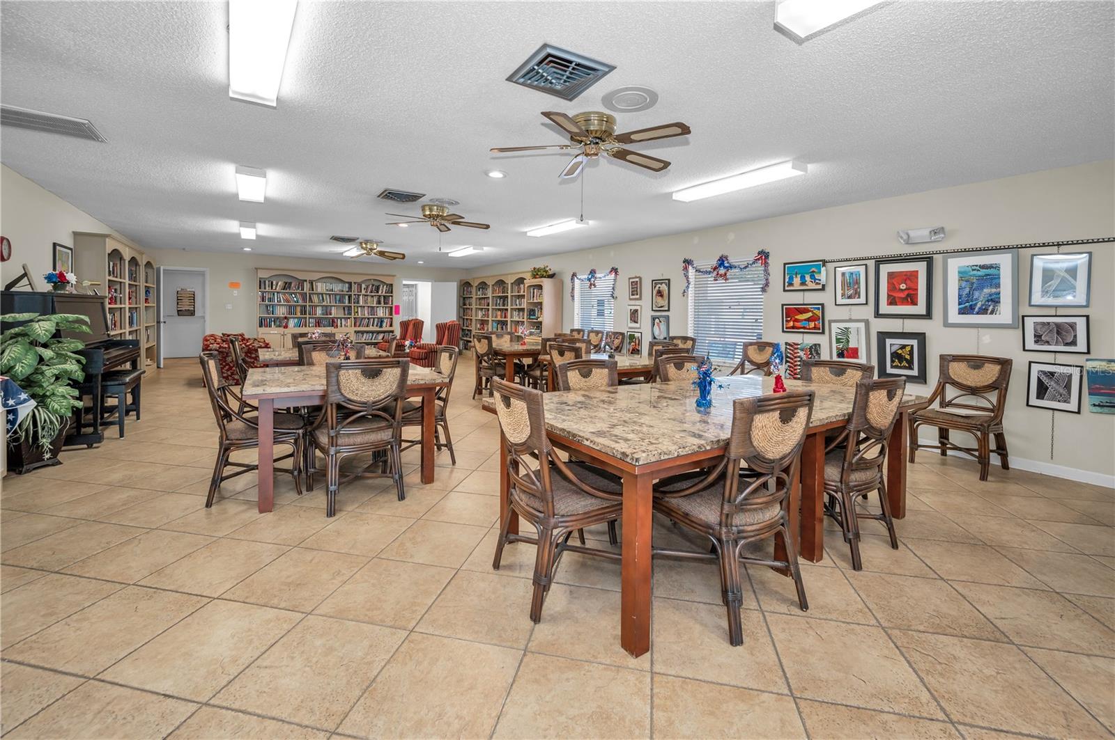 Image 45 of 64 For 5480 Orange Blossom Road N