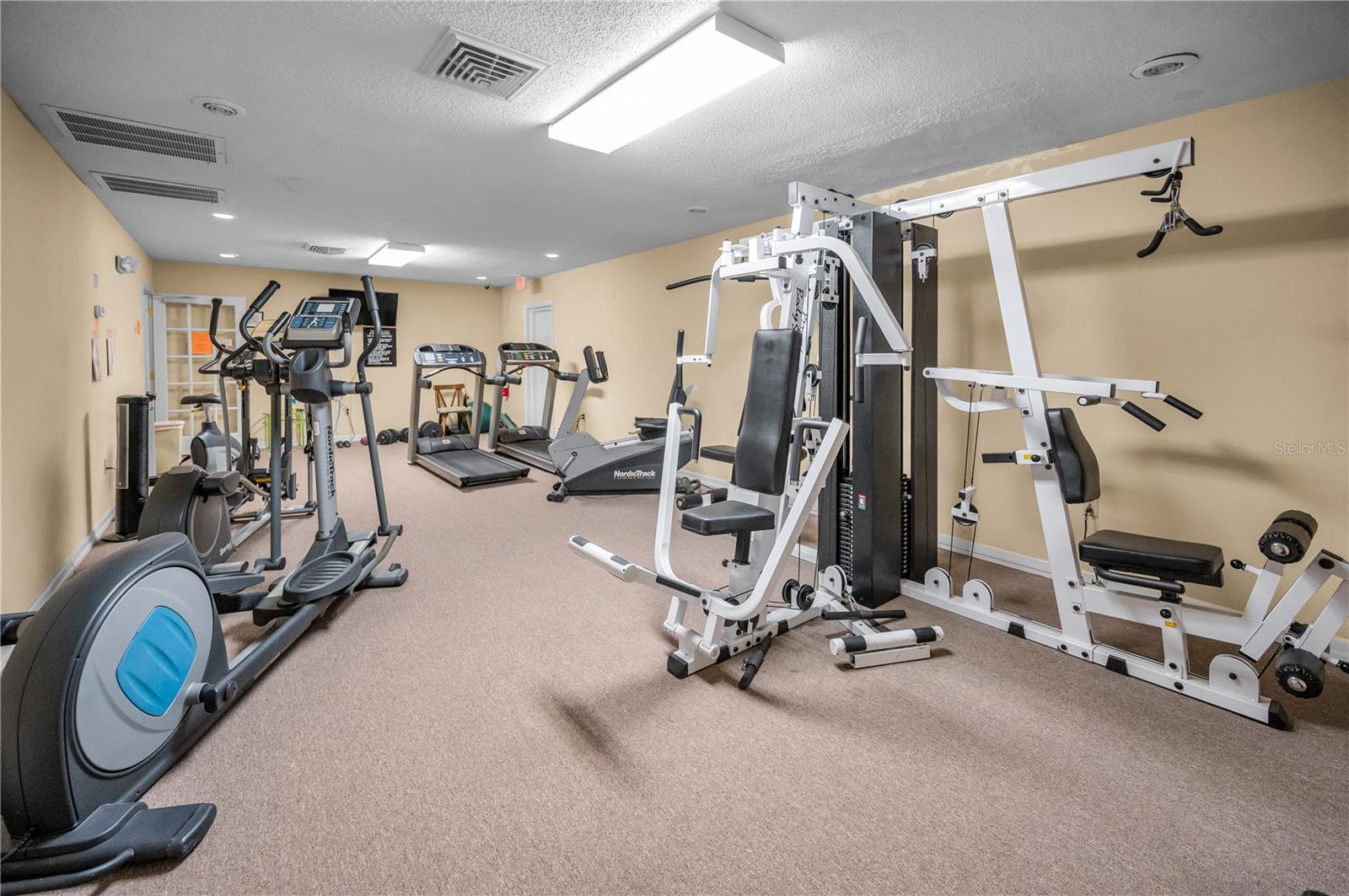 Image 66 of 76 For 5480 Orange Blossom Road N