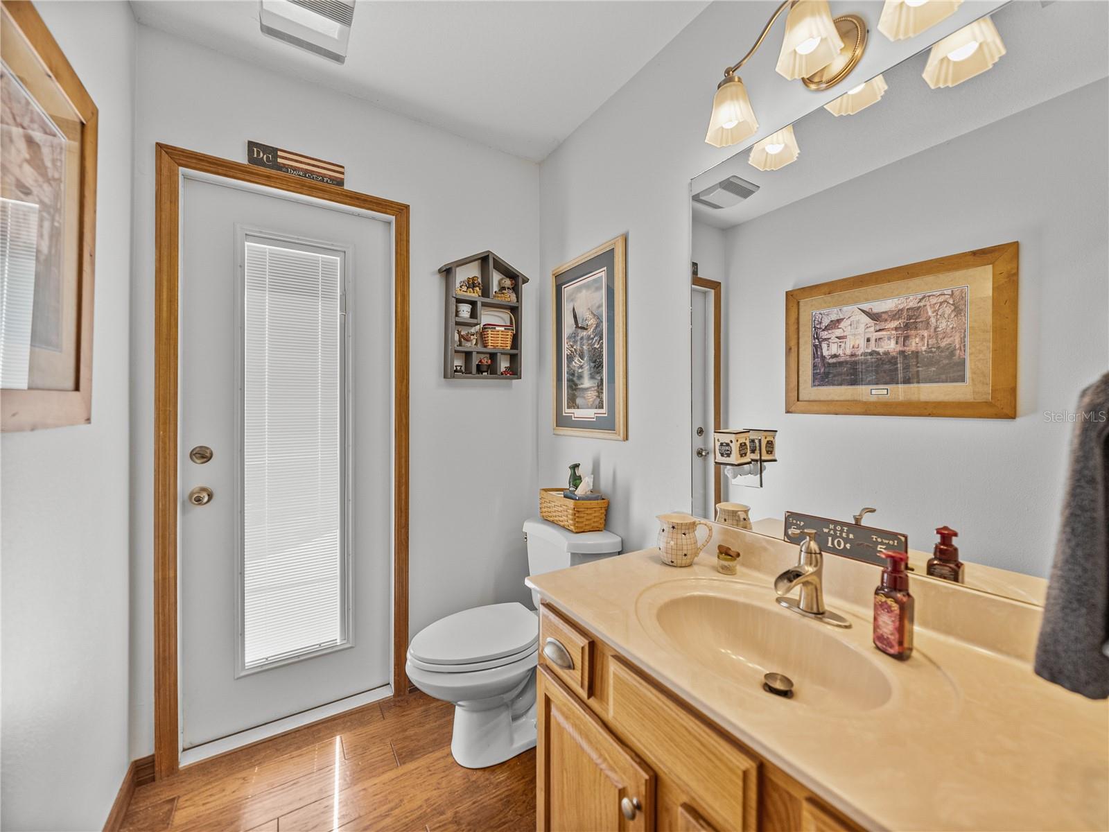 Image 27 of 81 For 16326 Kalli Way
