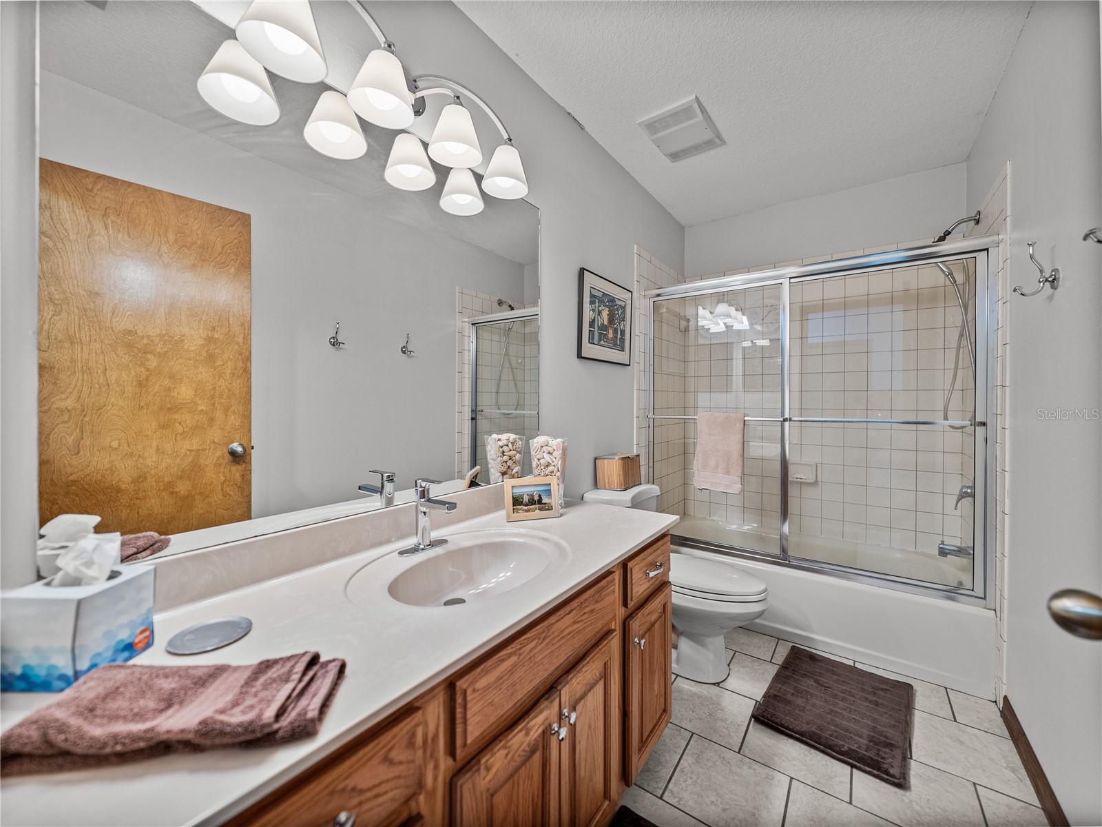Image 43 of 81 For 16326 Kalli Way