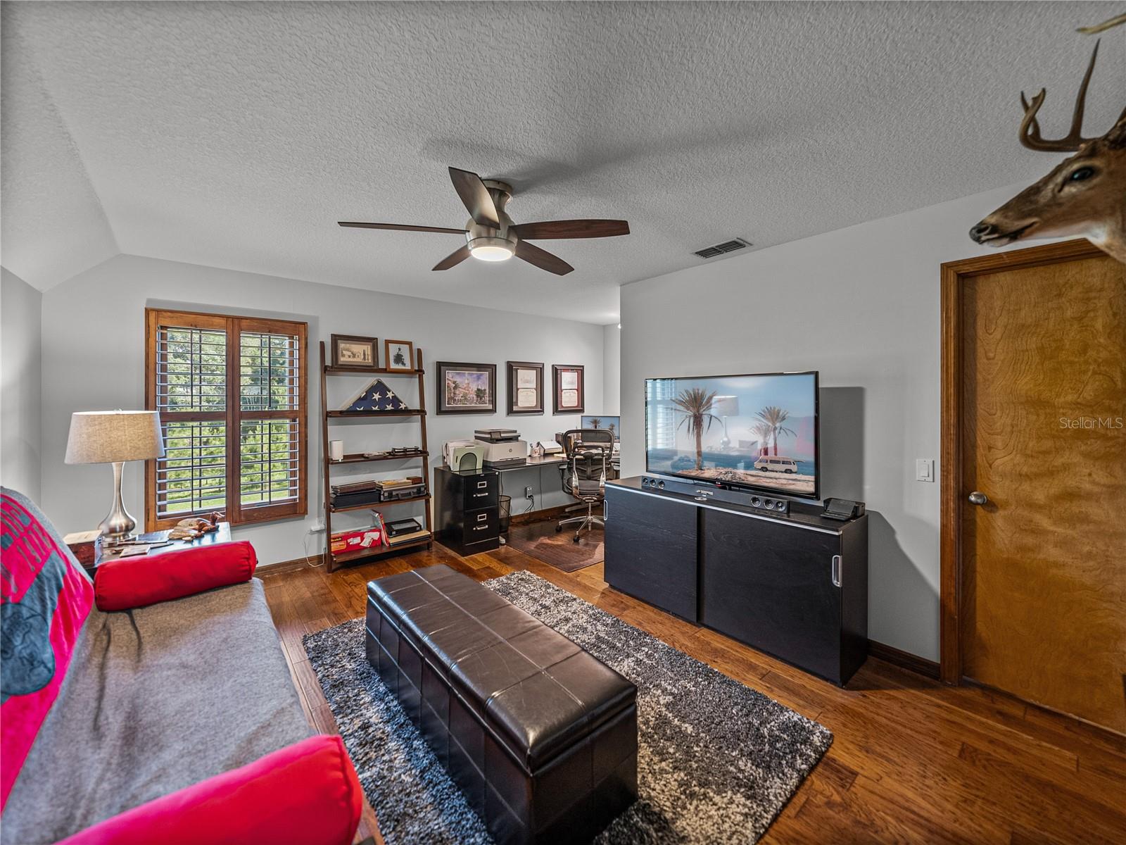 Image 45 of 81 For 16326 Kalli Way