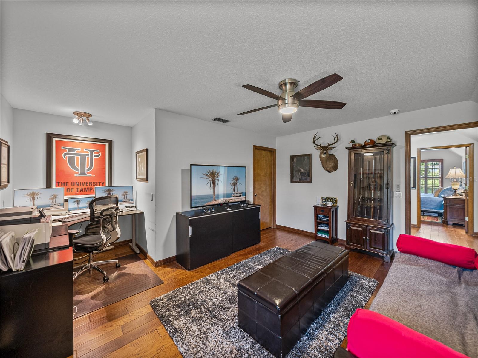 Image 47 of 81 For 16326 Kalli Way
