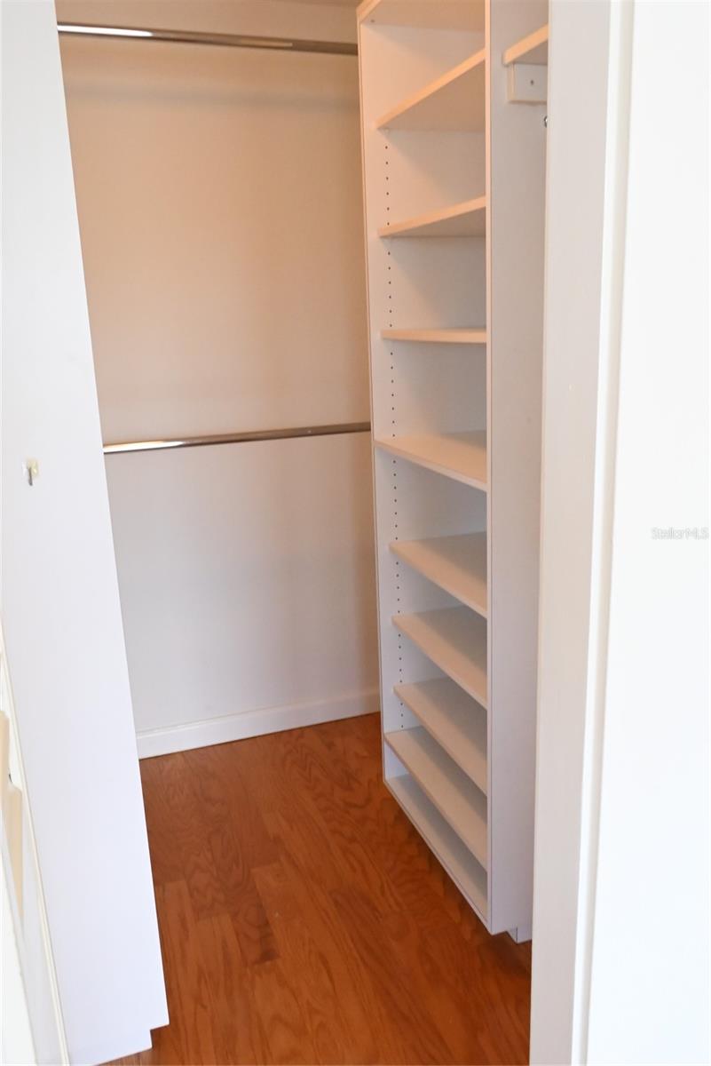Image 10 of 21 For 1365 Snell Isle Boulevard Ne 2b
