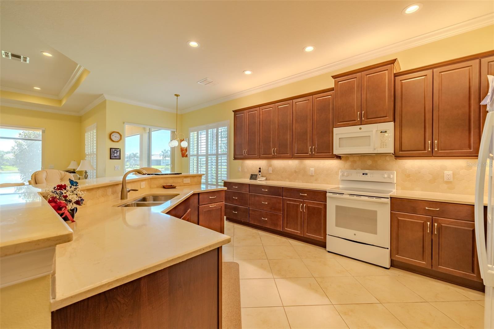 Image 32 of 92 For 4821 Grand Banks Drive