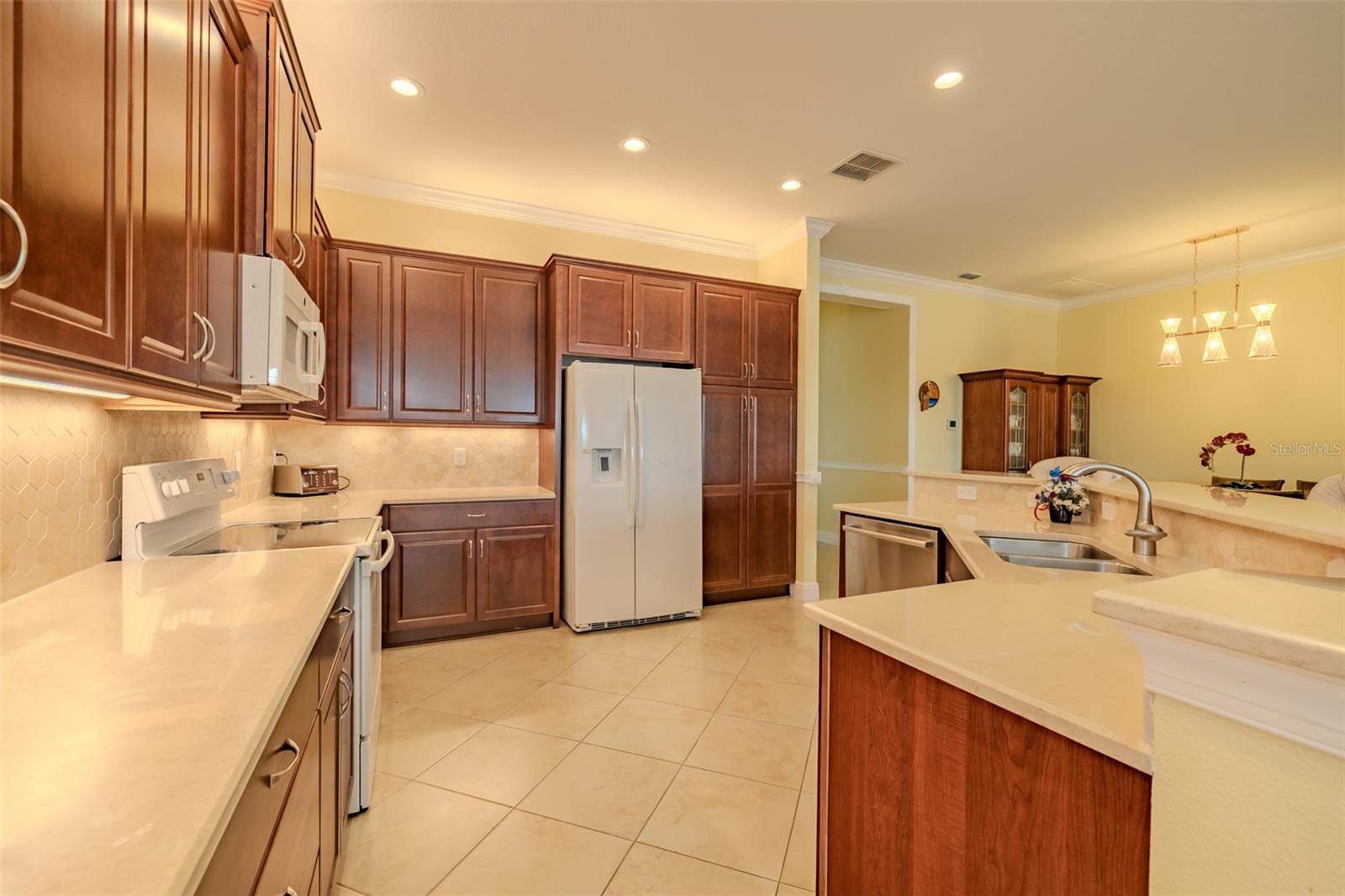 Image 36 of 92 For 4821 Grand Banks Drive