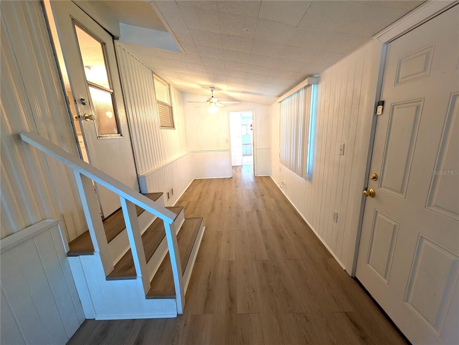 Image 24 of 37 For 12596 143rd Street