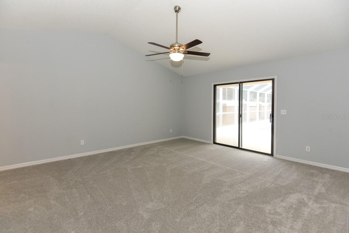 Image 18 of 40 For 24 Lake Vista Way