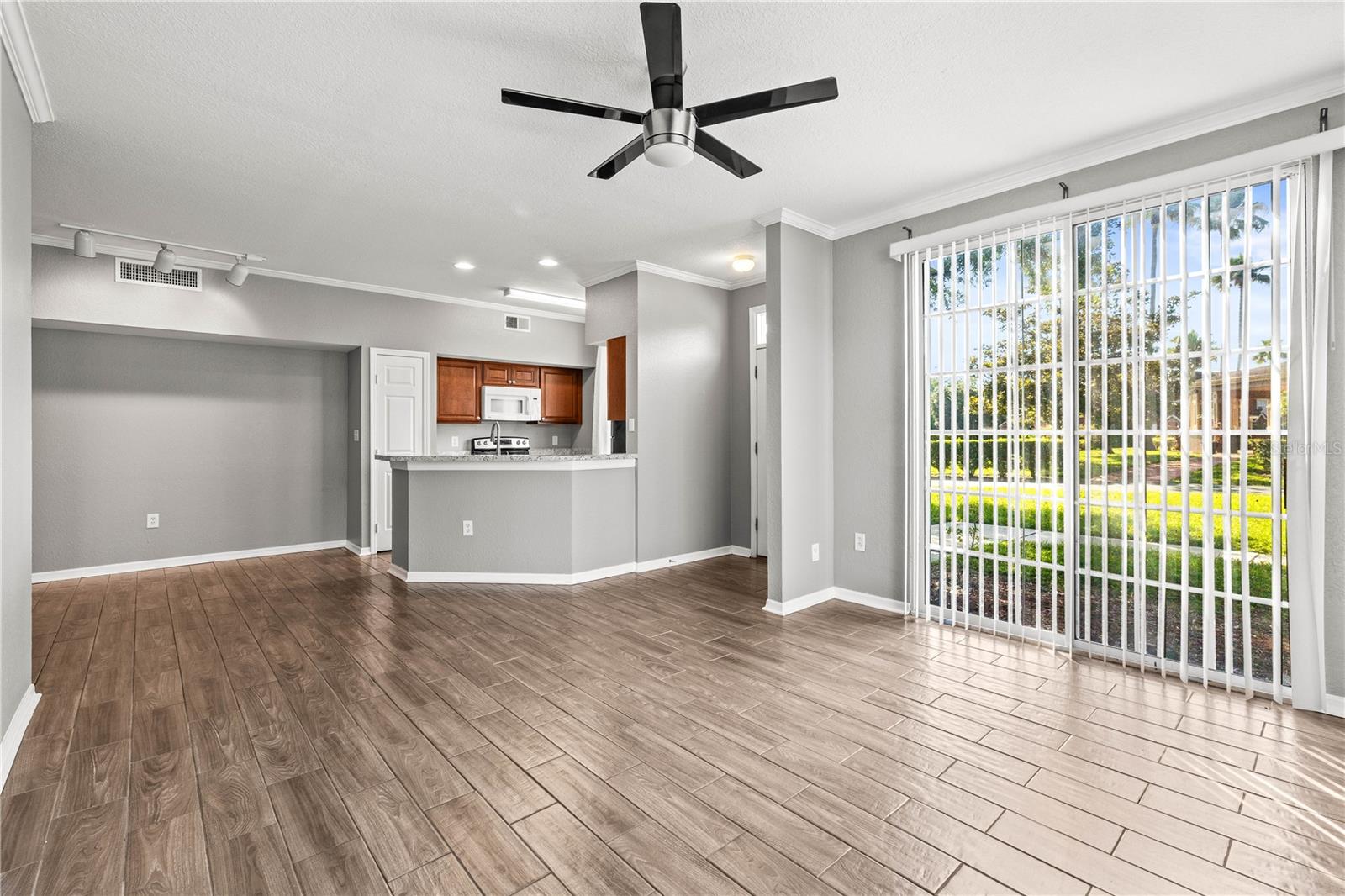 Image 9 of 30 For 9416 Lake Chase Island Way 9416