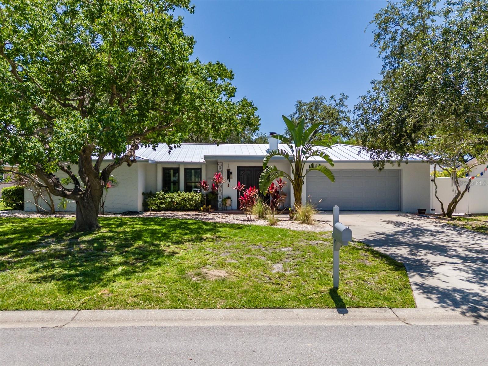 Details for 1503 Albemarle Court, DUNEDIN, FL 34698