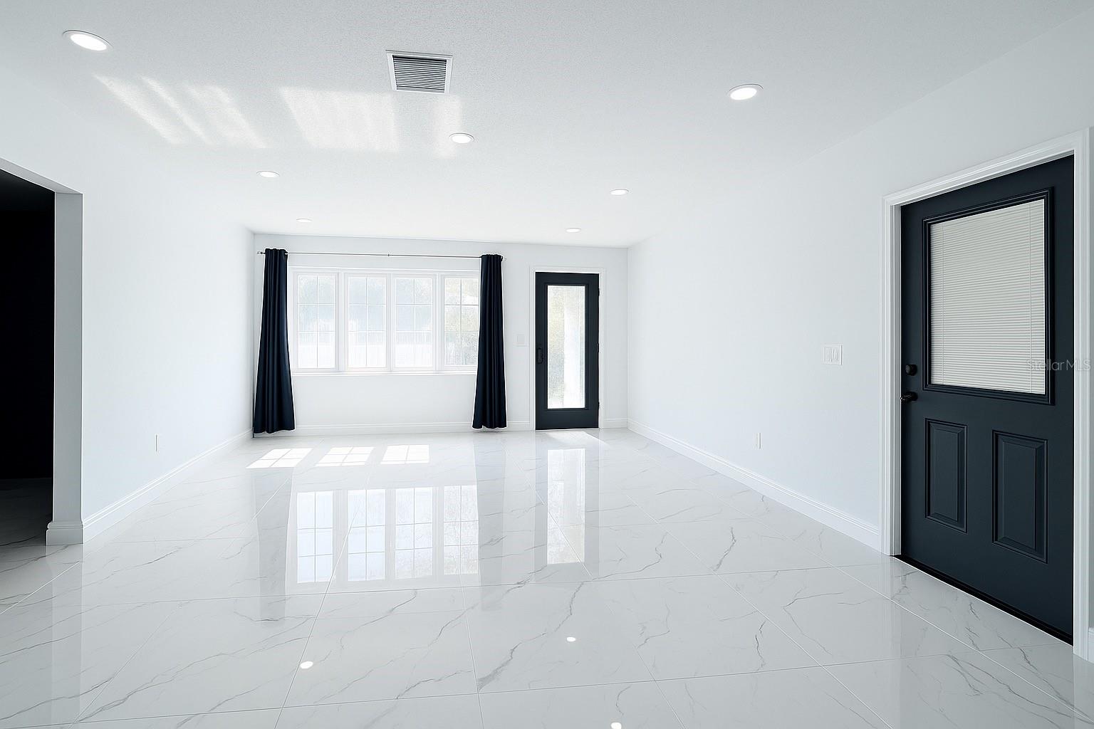 Image 3 of 19 For 10406 Boulevard