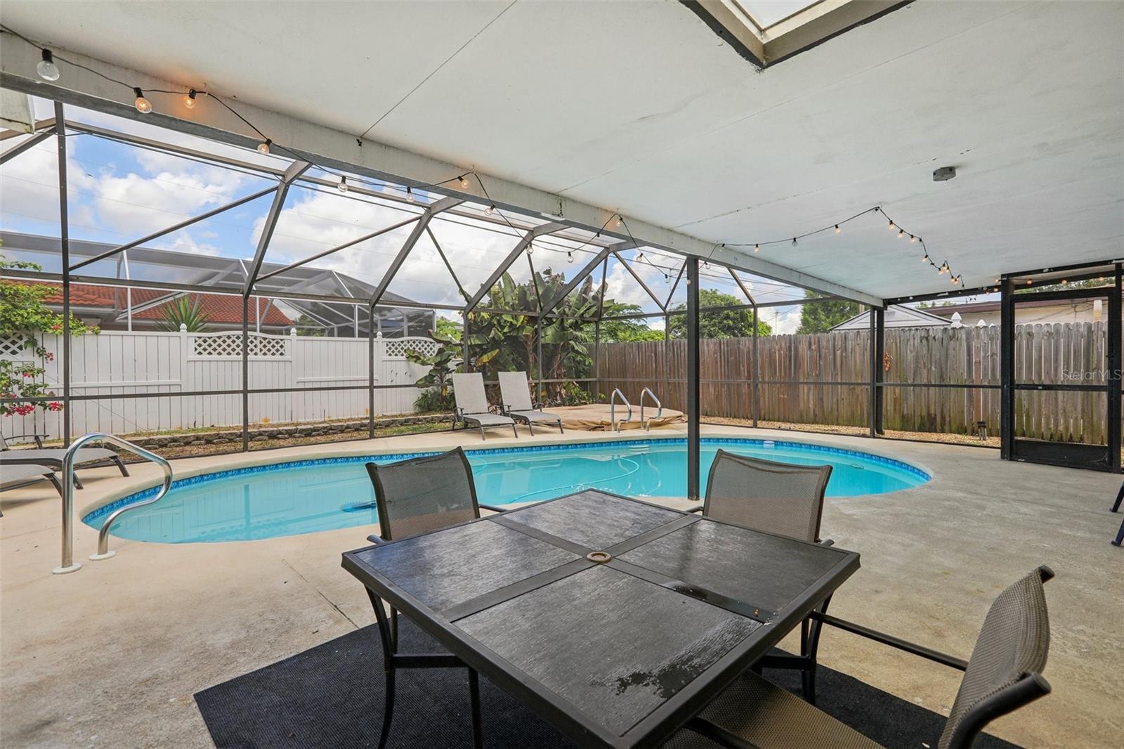 Image 32 of 35 For 6149 37th Avenue N