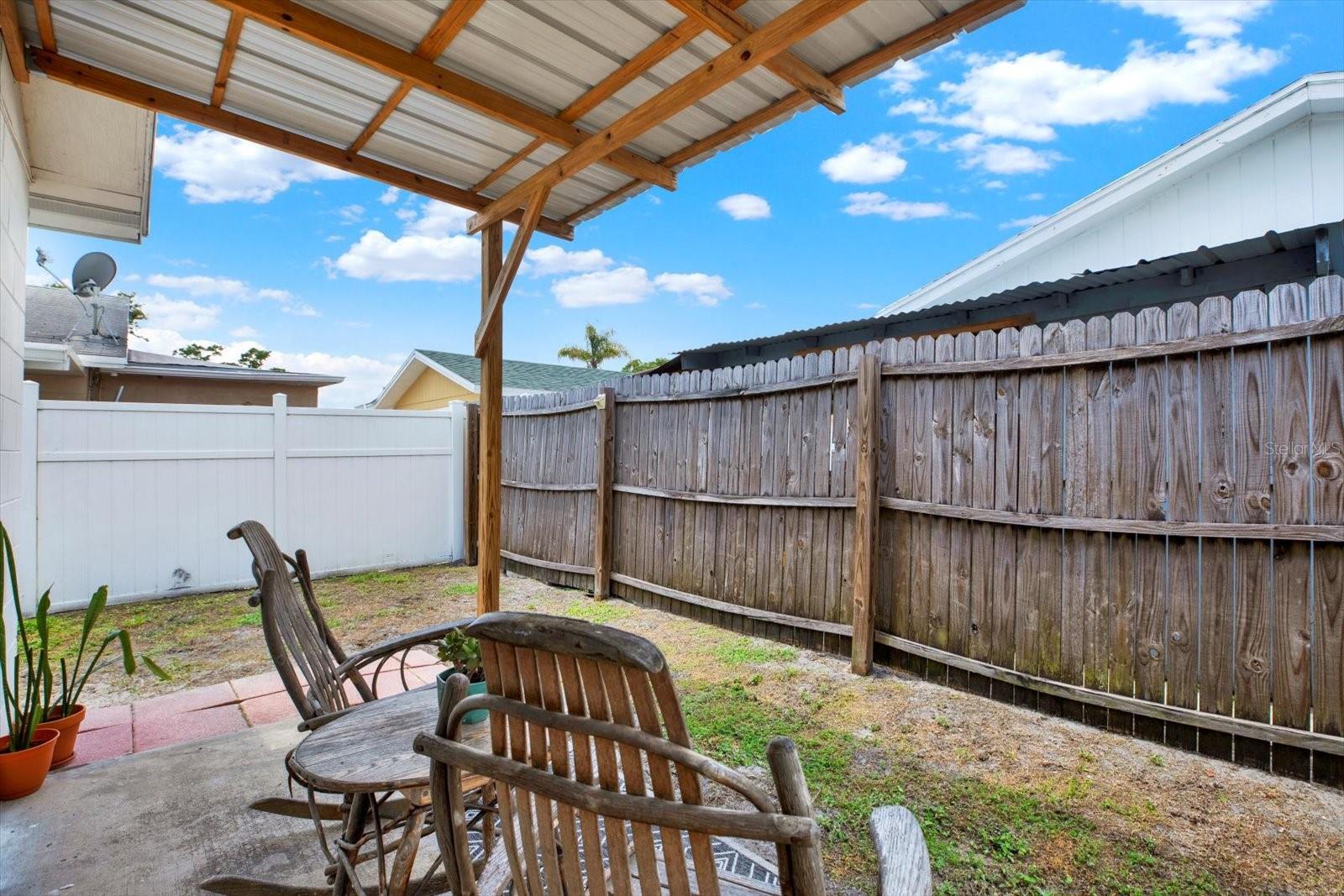 Image 21 of 24 For 8708 Albion Court