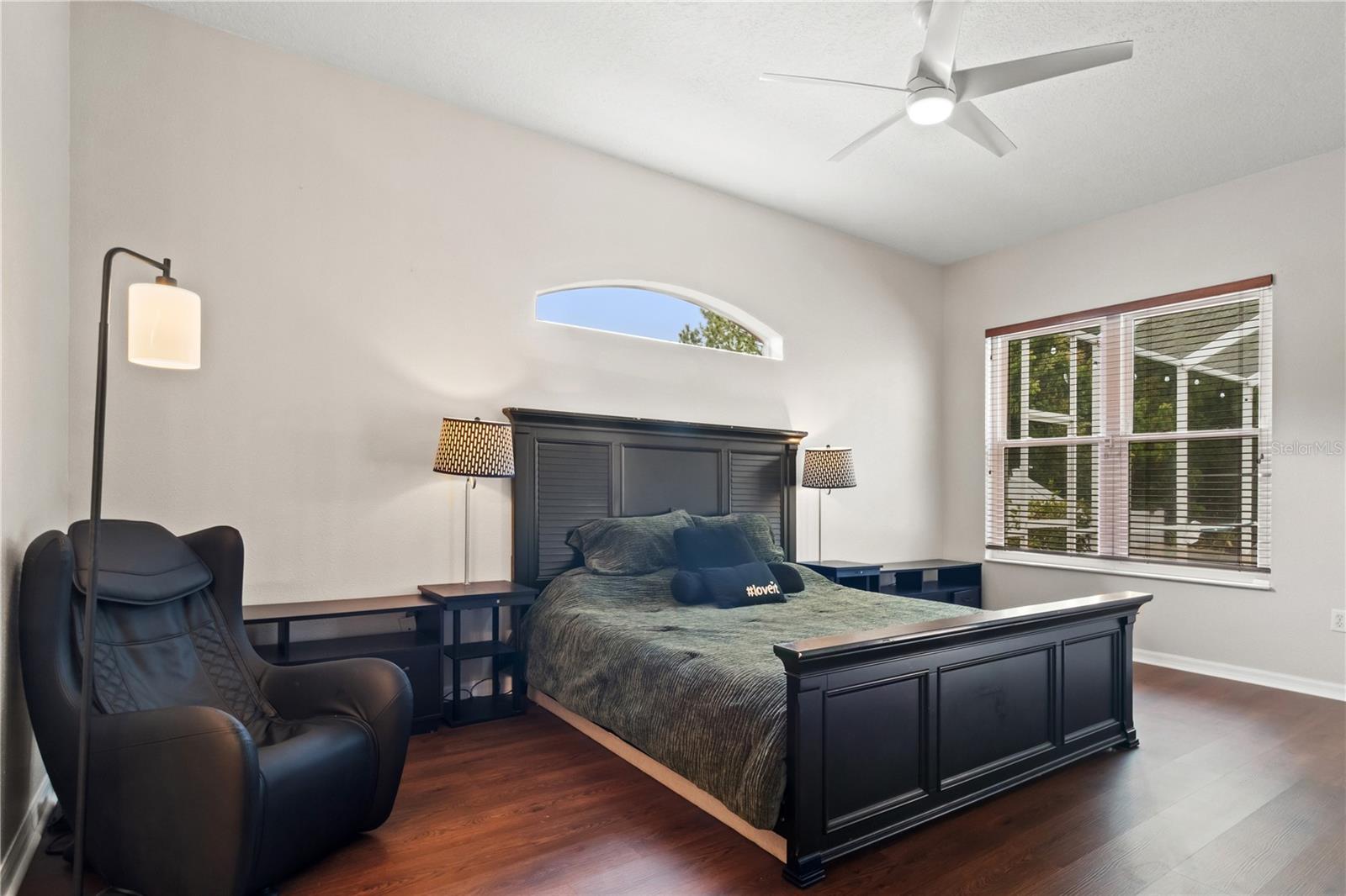 Listing photo id 10 for 10109 Shooting Star Court
